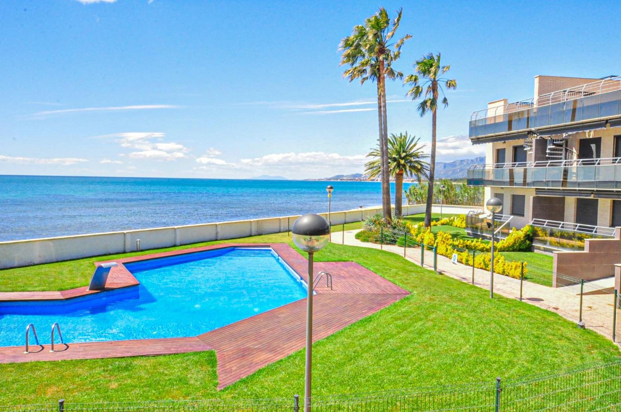 Di Mare Litoral Costa Dorada - Only Families Apartment Mont-roig del Camp Luaran gambar