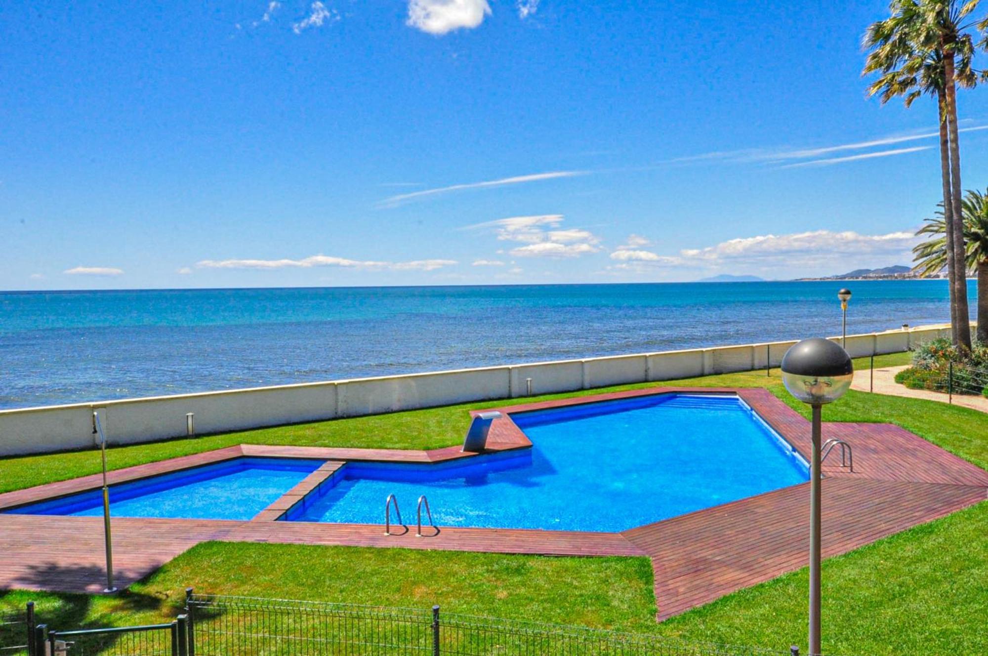 Di Mare Litoral Costa Dorada - Only Families Apartment Mont-roig del Camp Luaran gambar