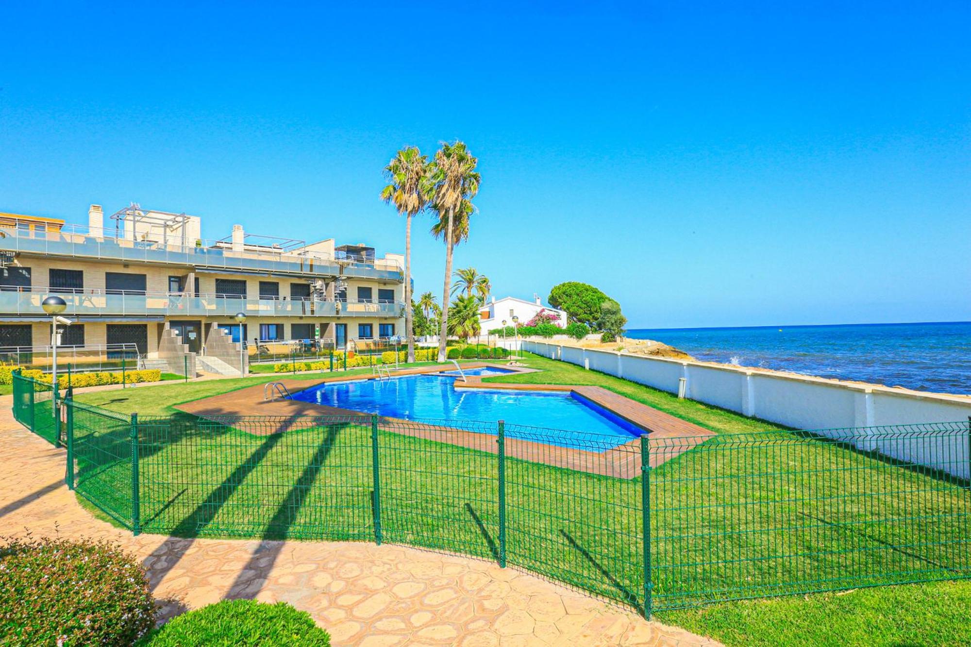 Di Mare Litoral Costa Dorada - Only Families Apartment Mont-roig del Camp Luaran gambar